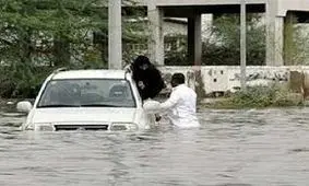 ۳۰ نفر بر اثر سیل در عربستان جان باختند