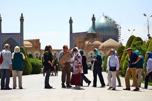 ایران کشوری امن و میهمان نواز برای گردشگران است