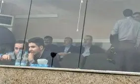 علی پروین دیدار سایپا و ماشین‌سازی از نزدیک تماشا کرد