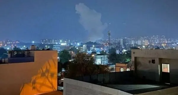 موج جدید حملات آمریکا به ایران / سنتکام: به دستور ترامپ برای سومین شب حمله کردیم / صدای انفجار در بندرعباس، کیش، قشم و برخی شهرهای دیگر