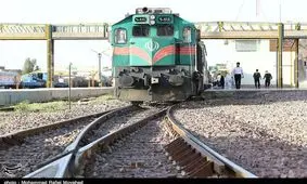 قطار تهران ـ زاهدان در شرق کرمان ایستگاه ندارد
