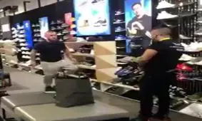 تست کفش ورزشی