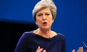 ترزا می: در ماه مارس قطعا اتحادیه اروپا را ترک می‌کنیم