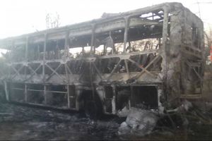 انفجار اتوبوس در زیمبابوه بیش از ۴۰ کشته برجای گذاشت