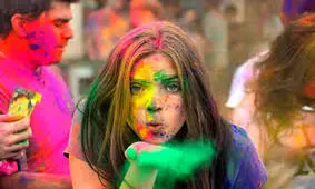 تاریخچه جشن رنگ ها