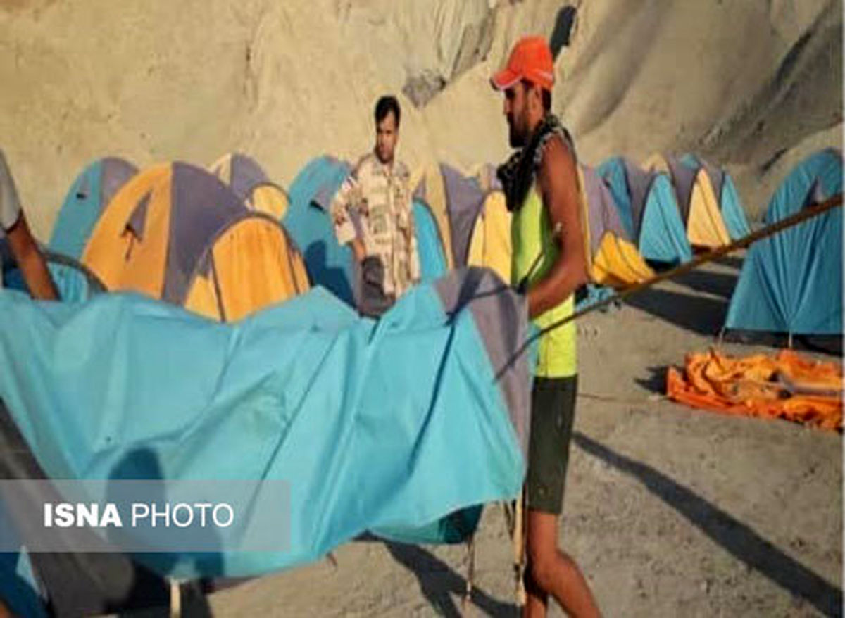 جمعآوری کمپ غیرقانونی در جزیره هرمز