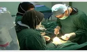 کج شدن شکم مادربزرگ پس از جراحی زیبایی