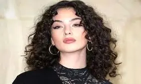 عکس جدید مونیکا بلوچی در مجله مد و فشن Elle غوغا به پا کرد 