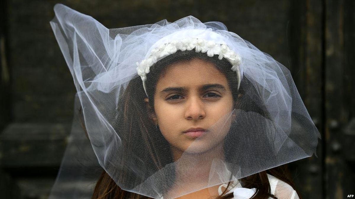 به جای منع ثبت قانونی ازدواج زیر ۱۵ سال باید فرهنگ سازی کنیم