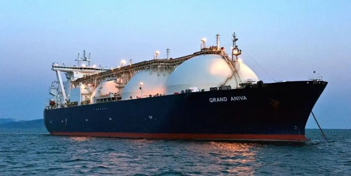 3 نفتکش حامل گاز LNG روسیه در آمریکا پهلو گرفتند