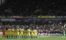 محرومیت ۳ ماهه هوادار لسترسیتی به خاطر ابراز همدردی!