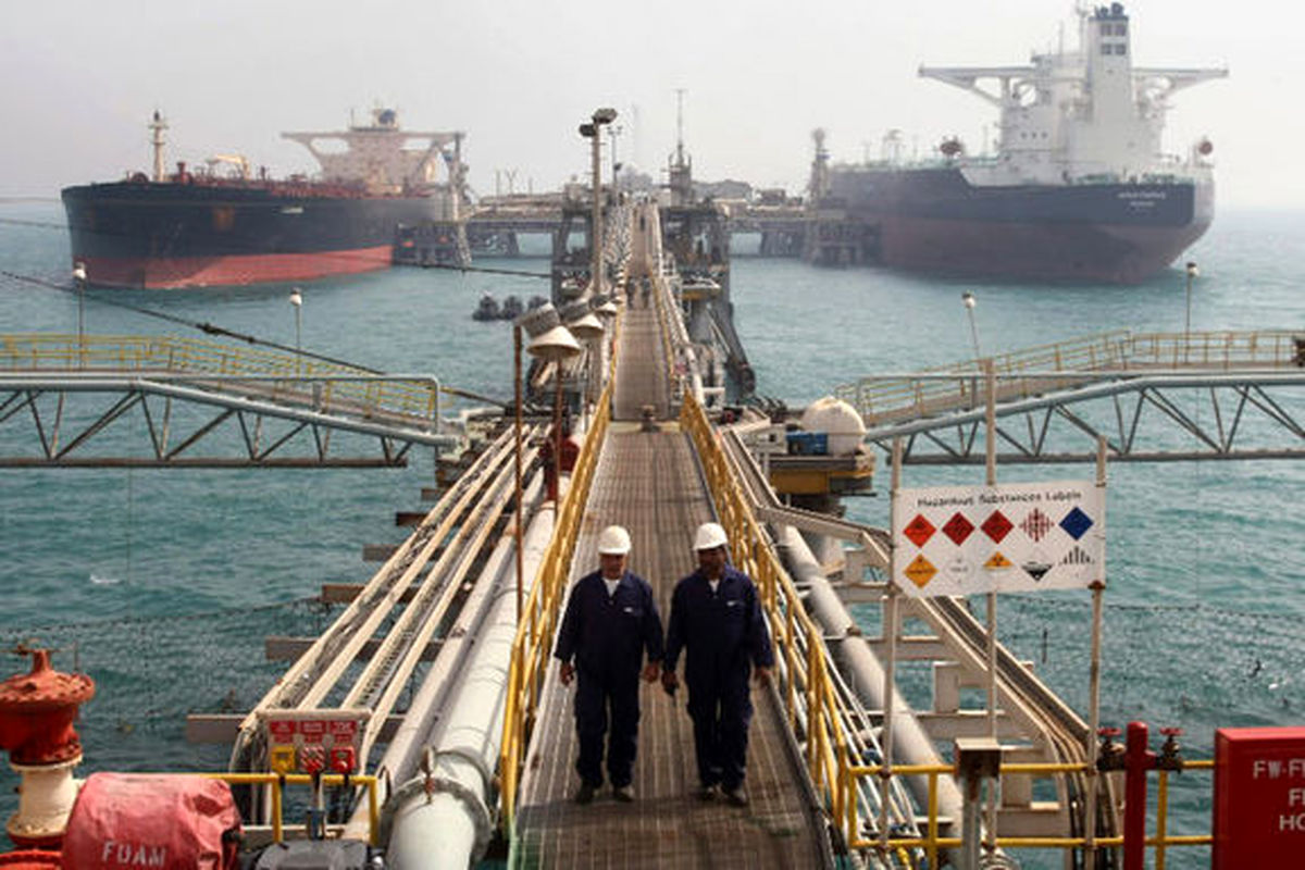ایران راه دور زدن تحریم‌های نفتی را کشف کرد/ تحریم‌های آمریکا شکست خورد