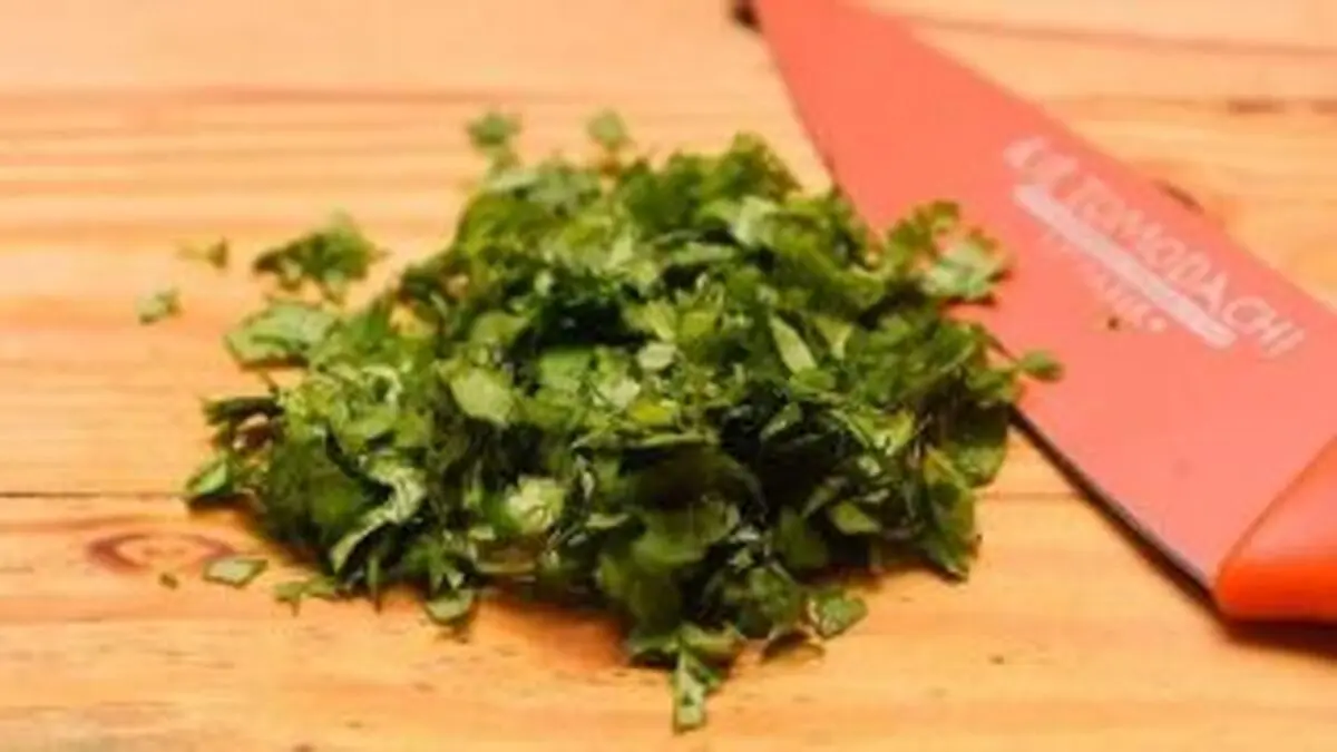 تاثیر آب گشنیز در کنترل قندخون