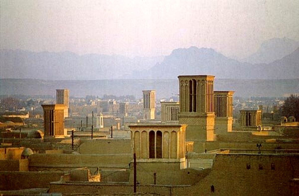 خرید و فروش زمینهای حاشیه یزد به امید تغییر کاربری!