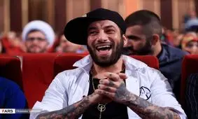 چه شد که تتلو و کلاه مخملی ها و اهالی موسیقی زیرزمینی وارد انتخابات شدند؟