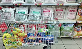 کارگران ساختمانی هم سبد حمایتی دولت را دریافت می‌کنند