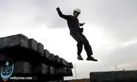 فرو رفتن میلگرد در سَر کارگر 16 ساله