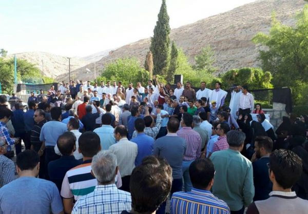 مجلس در قبال وضعیت کارگران نیشکر هفت تپه سکوت نخواهد کرد/ به دنبال تحقق مطالبات کارگران از دولت هستیم