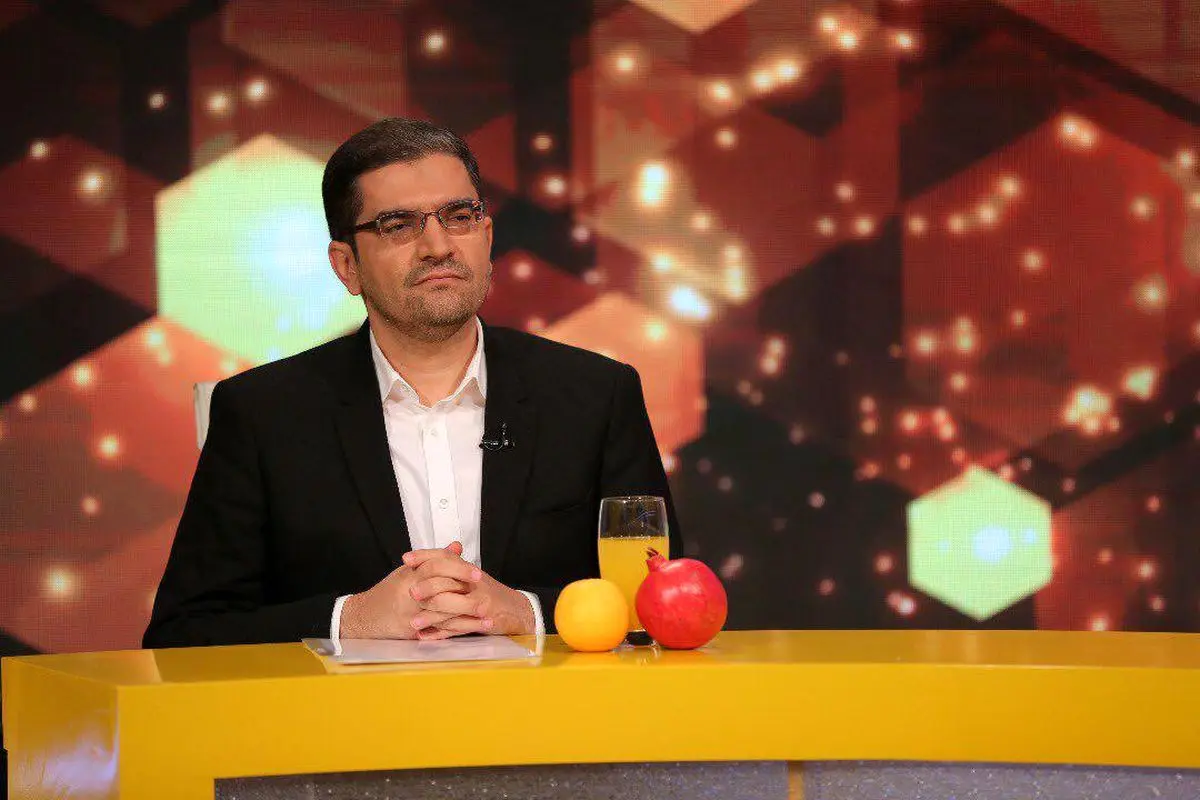 قاضی زاده هاشمی: تاج استعفا ندهد، یک ریال هم به فدراسیون فوتبال داده نمی‌شود