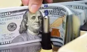 کشف ۱۰ هزار دلار تقلبی در شیراز