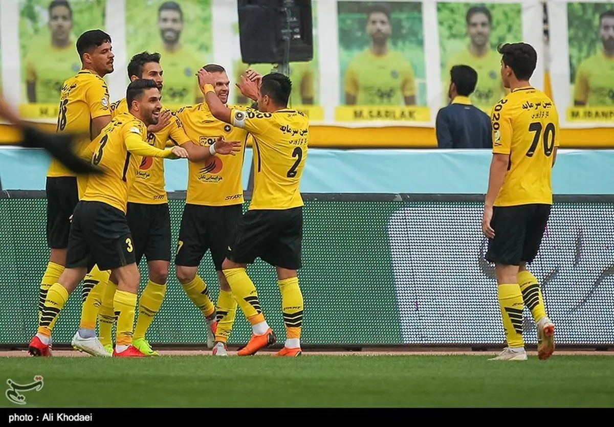 سپاهان با «ماشین» به صدر جدول می‌رود؟