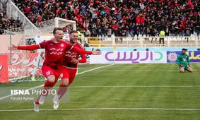 واکنش زنوزی به غیبت استوکس و لی اروین: اجازه باج‌خواهی به احدی نمی‌دهیم