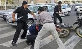 درگیری بین طایفه عروس و داماد در تبریز/ ویدئو 