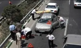 حواس‌پرتی راننده پراید، جان عابر پیاده را گرفت