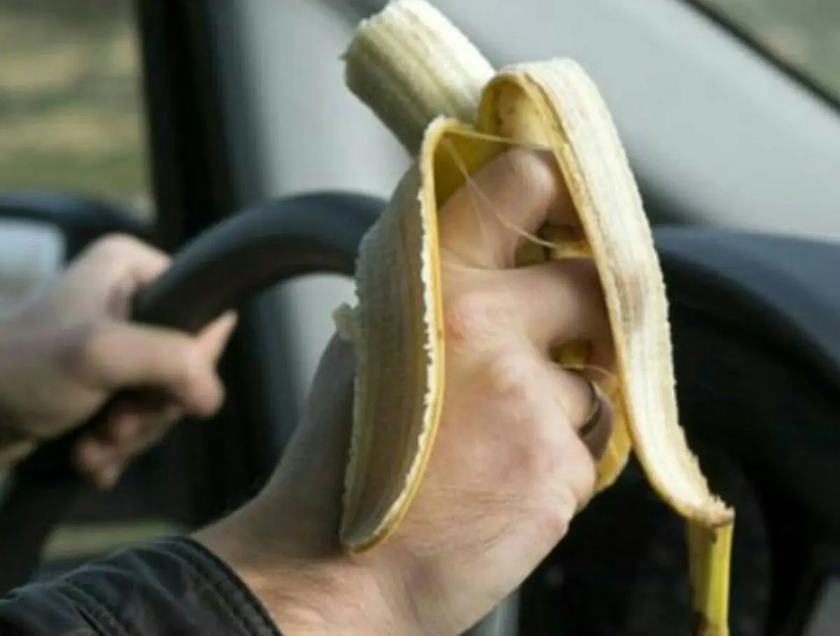رانندگی طولانی در پیش دارید؟ موز بخورید!