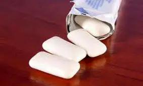 بعد از غذا آدامس بجوید!