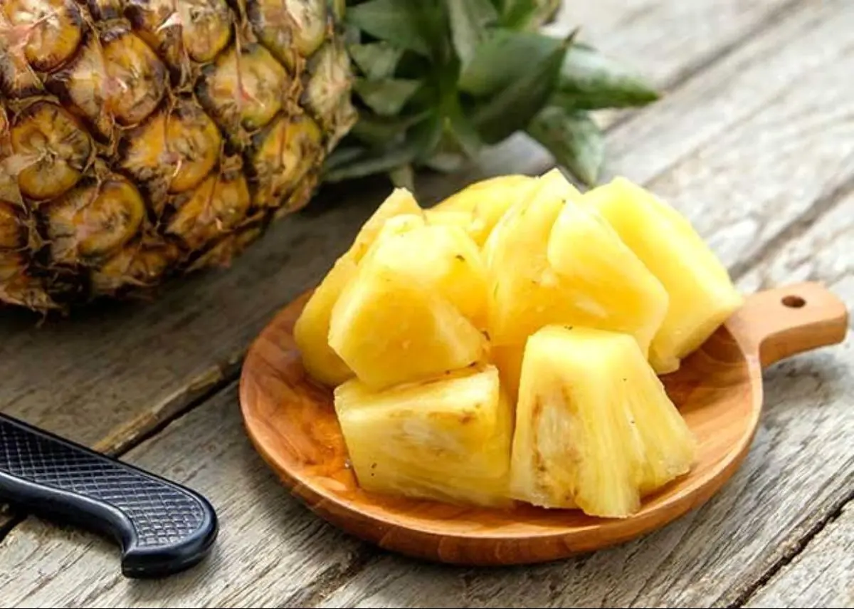 بعد از عمل جراحی آناناس بخورید