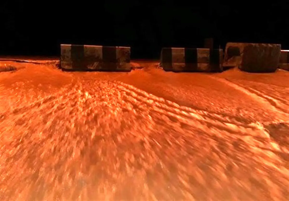 سیلاب وارد منازل روستایی پلدختر شد؛ قطع راه ارتباطی روستاها