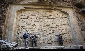 چرا کتیبه‌های فارسی از چین تا آفریقا وجود دارد/ ماجرای ۱۰۰ کتیبه فارسی در تنها شهر شیعه‌نشین روسیه