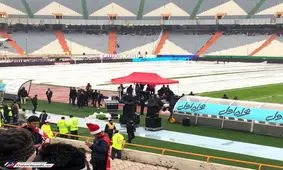 آماده شدن گروه کنسرت مهدی جهانی در ورزشگاه آزادی