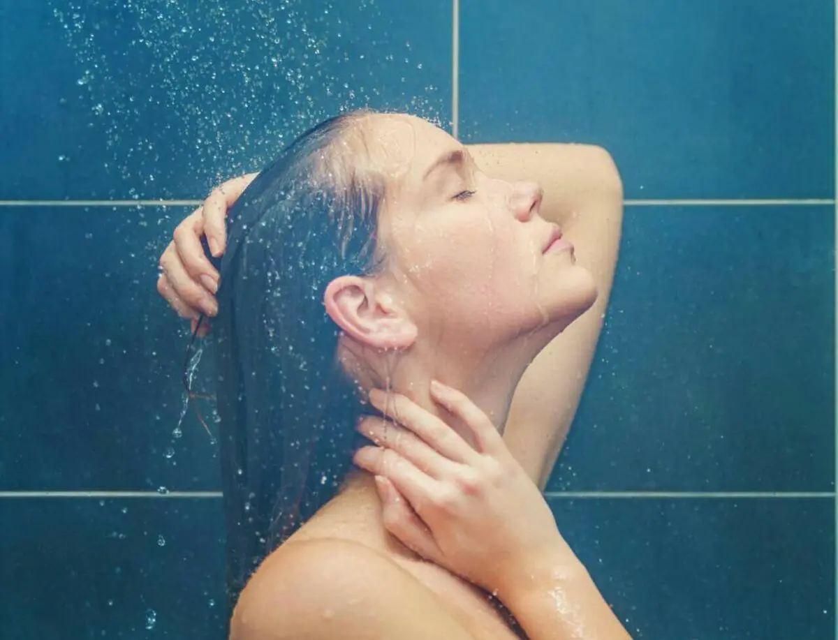 ایستاده دوش نگیرید