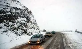 جاده های کوهستانی خراسان رضوی برفی است