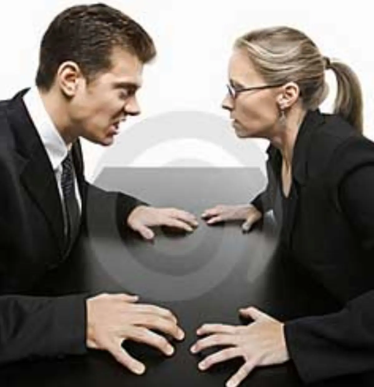 خصوصیاتی که تمایلات جنسی مردو زن را خاموش میکند