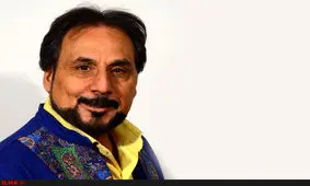 عکسی زیرخاکی از مجید قناد با تیپ دانشجویی در دهه ۵۰