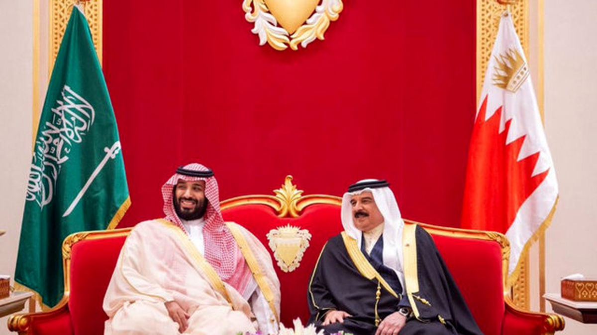 پادشاه بحرین بر تقویت روابط "برادرانه" با عربستان تاکید کرد