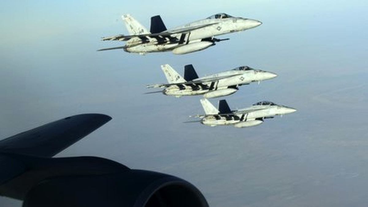 ۱۴ غیرنظامی در حملات جدید جنگنده‌های ائتلاف آمریکایی در دیرالزور کشته شدند