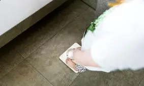 در این ساعت غذا بخورید تا لاغر شوید