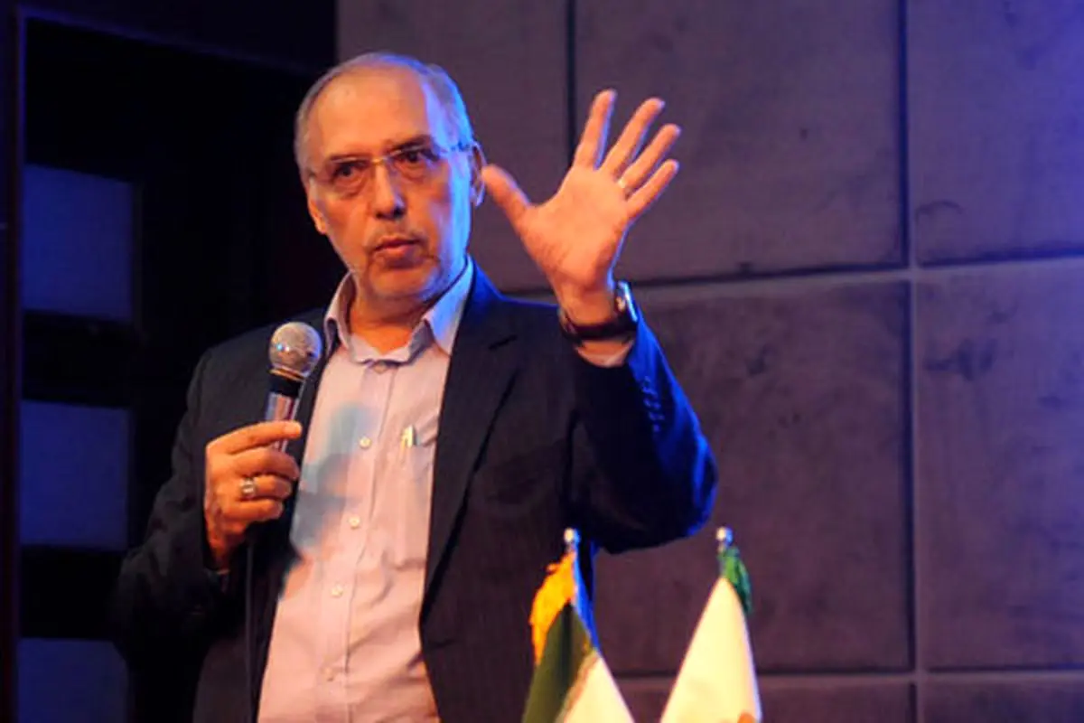 استاد دانشگاه بقیه الله: اگر صنعت خودرو 5 سال در اختیار بسیجیان قرار بگیرد کشورمان از کره جنوبی جلو می زند