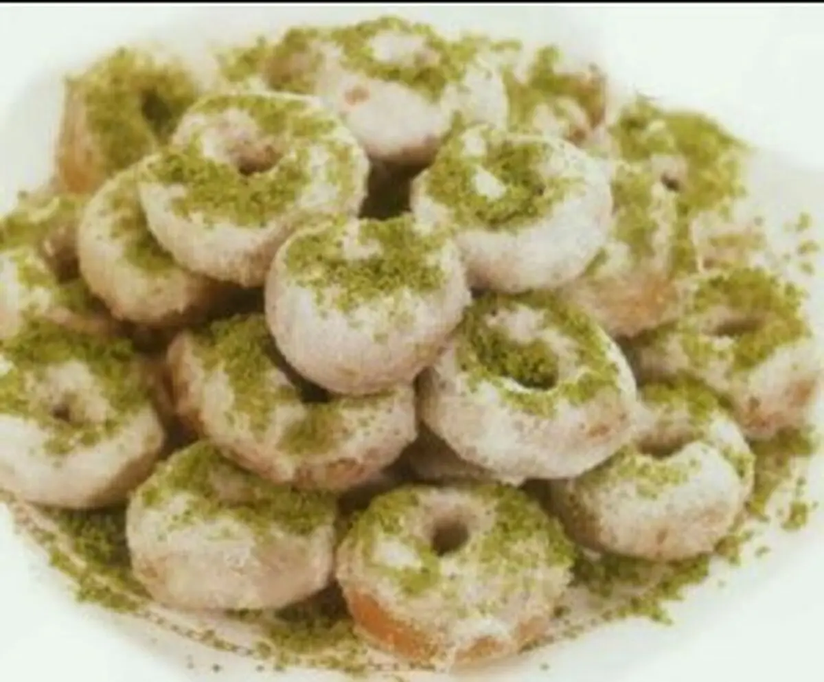 طرز تهیه شیرینی آقا گردک