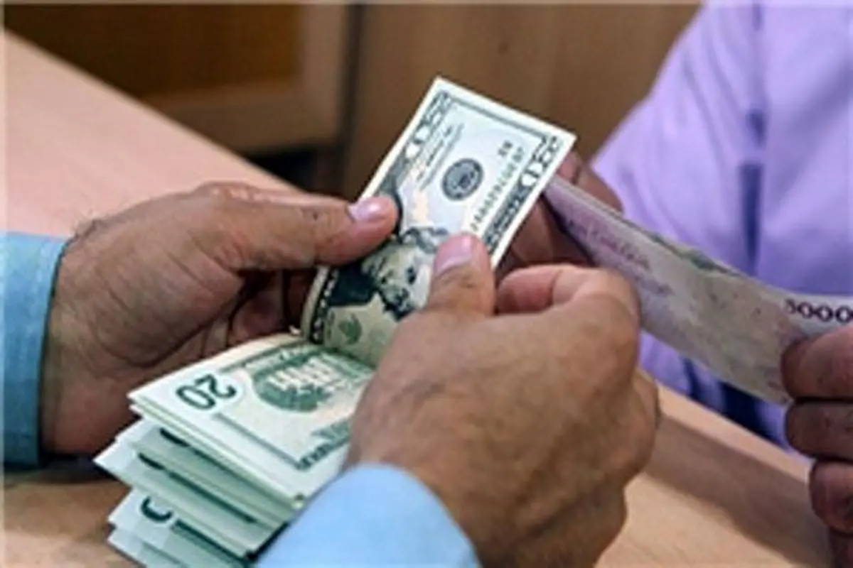 پاتوق دلالان ارز جمع شد+عکس