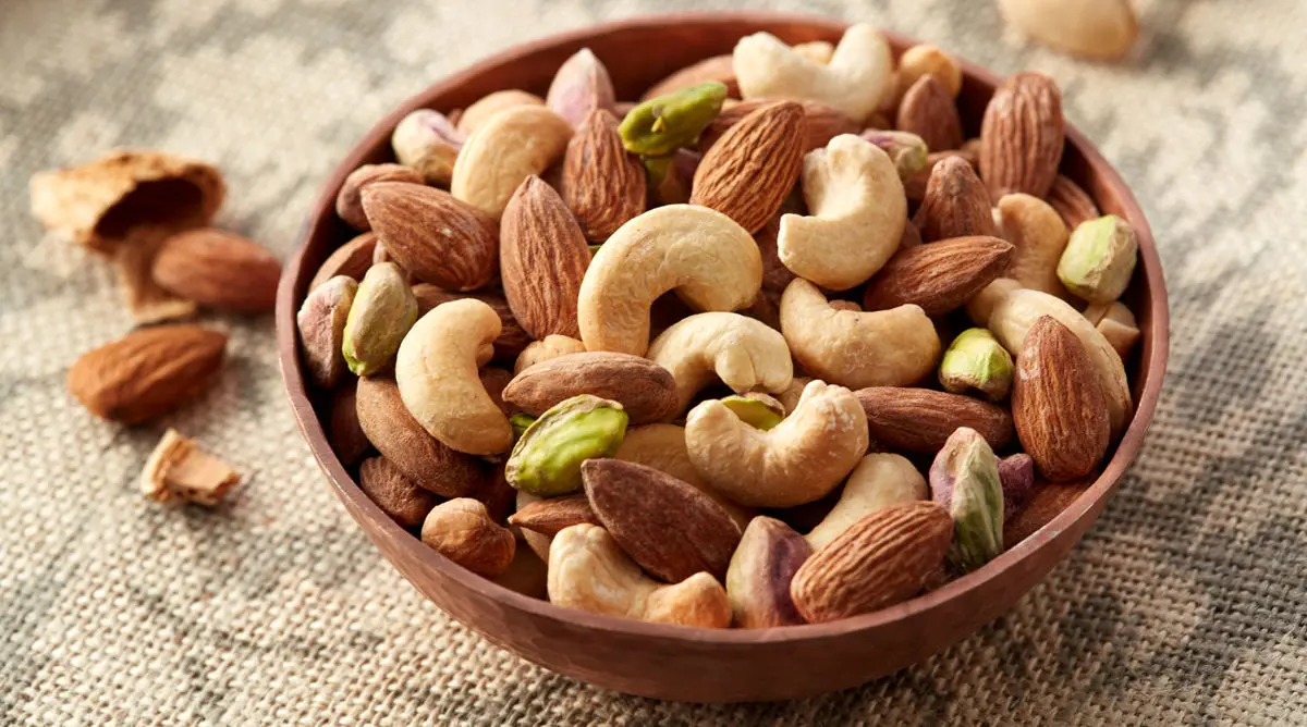 مغز فندق شور کیلویی چند به فروش می‌رسد؟