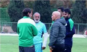 باشگاه ذوب‌آهن اخراج چند بازیکن را تکذیب کرد