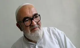 روایتی از کمک‌های آیت‌الله منتظری به خانواده‌ زندانیان مجاهد و بهایی /دختر منتظری رابط او با خانواده زندانیان بود
