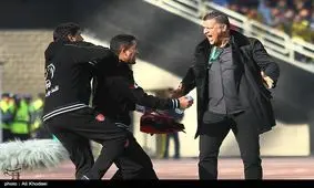 علی دایی به نشست خبری نرسید