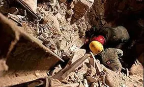 ریزش سقف یک ساختمان متروکه در ملارد/کسی مصدوم نشد