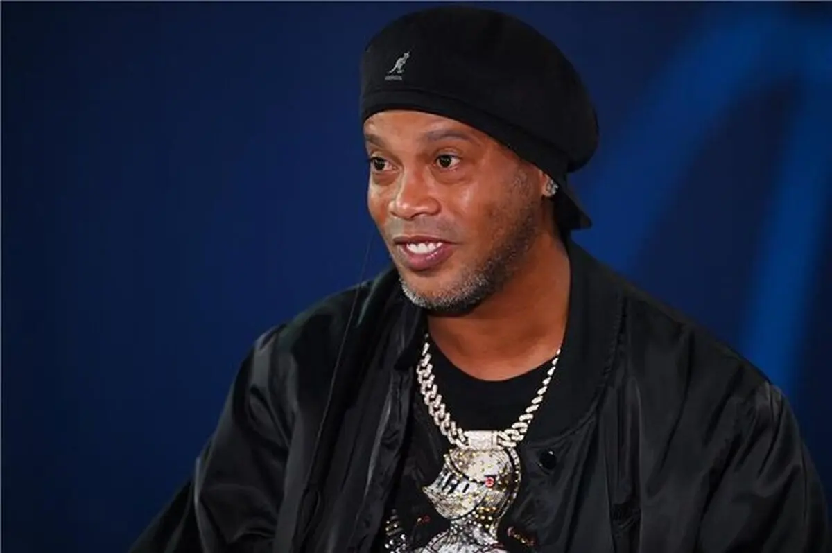 حضور دوباره رونالدینیو در مستطیل سبز